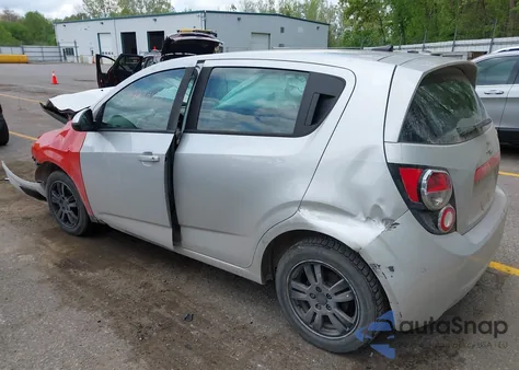 2012 Chevrolet Sonic 1Ls z USA, uszkodzony, nr VIN 1G1JB6SH6C4153749